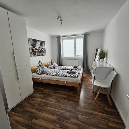 Grosse Moderne Ferienwohnung, Zentrale Ruhige Lage Kassel Exterior photo