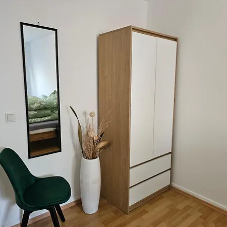 Grosse Moderne Ferienwohnung, Zentrale Ruhige Lage Kassel Exterior photo