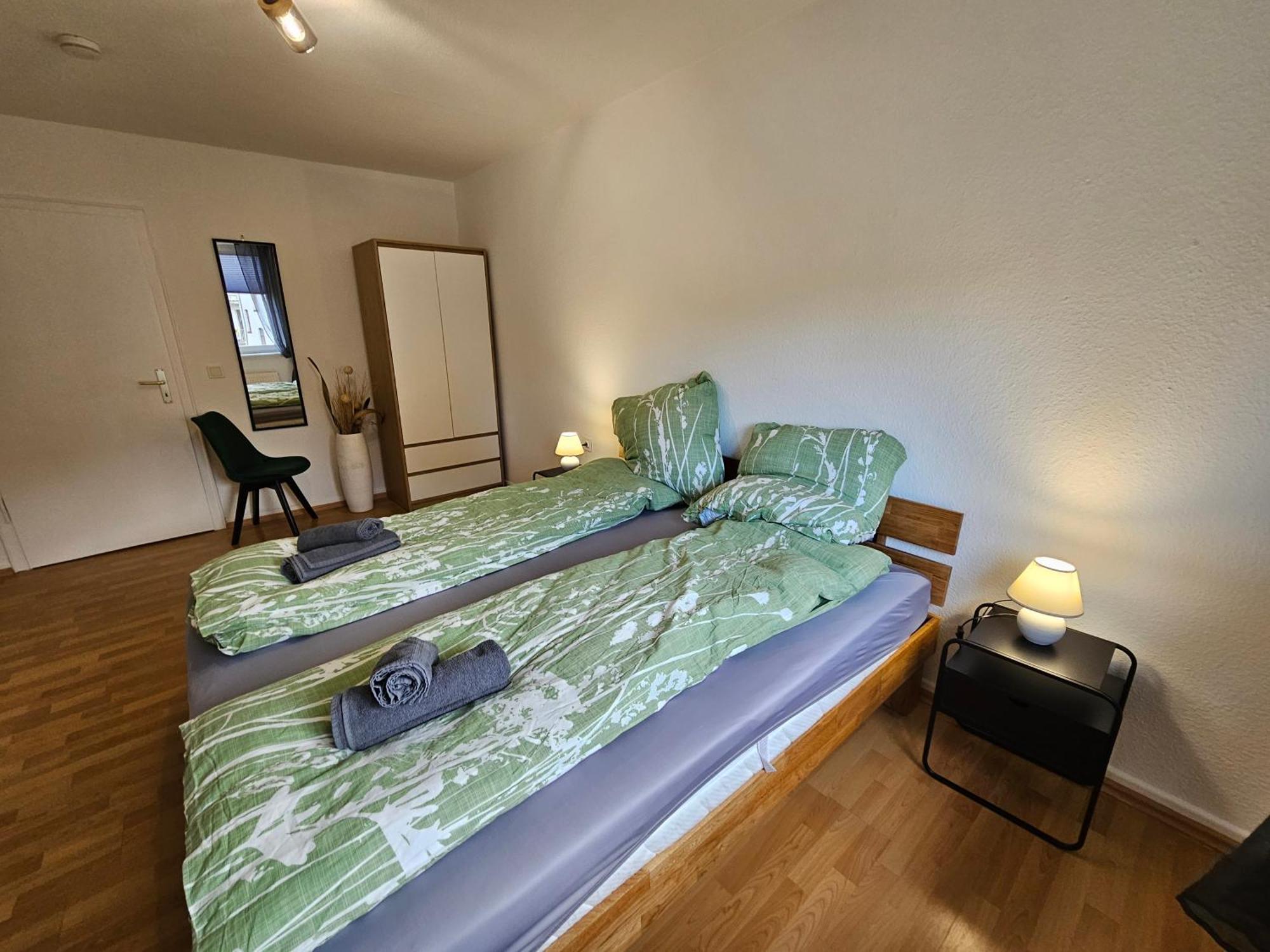 Apartment Grosse Moderne Ferienwohnung, Zentrale Ruhige Lage Kassel